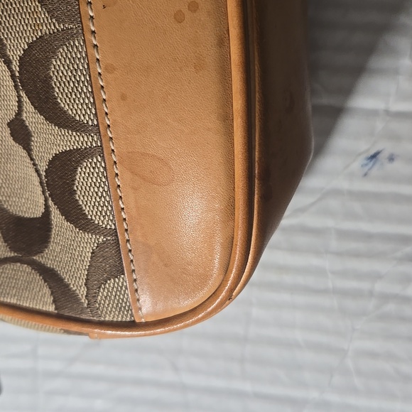 Vintage Coach Allie - Picture 2 of 8